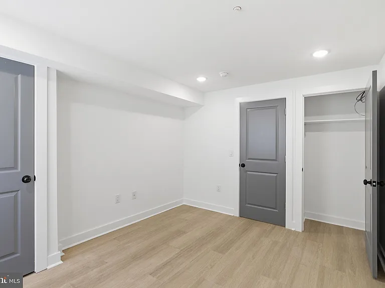 2123 N 9th St #1 — Photo 13
