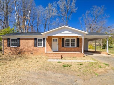 151 Holly Hill Dr, Reidsville, NC, 27320