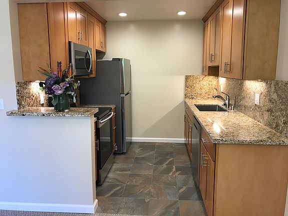 5th image of 455 Lassen St APT 3