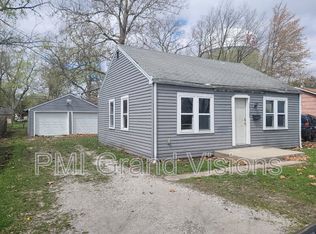 1565 N Wilson Ave, Decatur, IL 62526