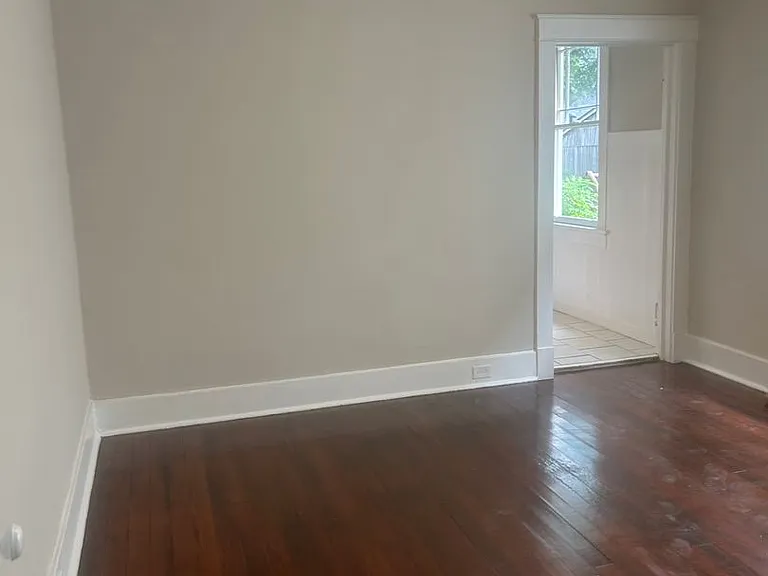 2428-2430 Clover St — Photo 2