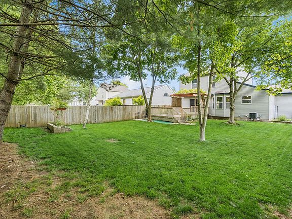 3rd image of 3287 Bellowind Dr
