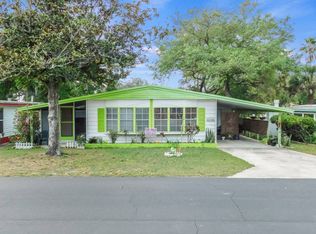 37956 Poncan Cir, Zephyrhills, FL 33541