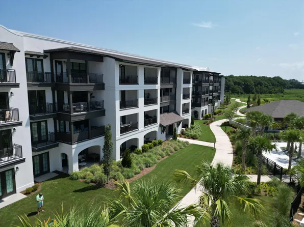 319 The Grove Dr #218, Miramar Beach, FL 32550