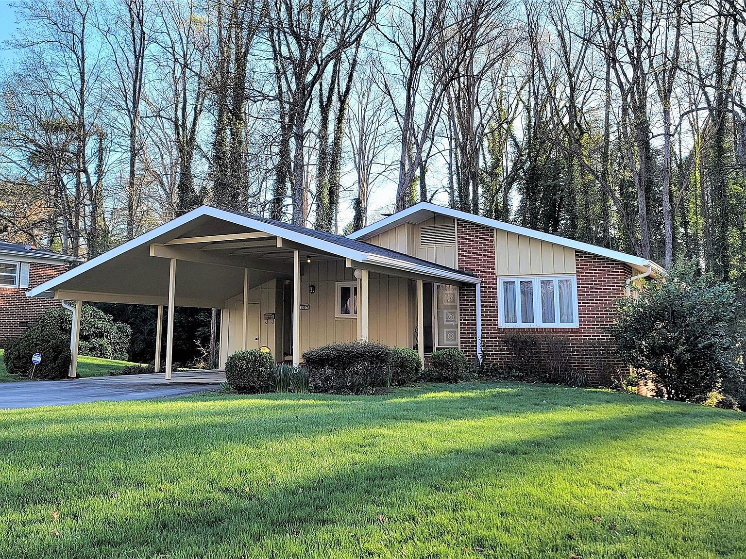 107 Rockview Ln, NC 28655 Zillow