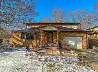 114 Reinders Rd, East Peoria, IL 61611