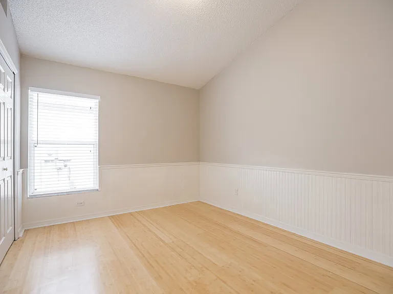 15833 Pine Lily Ct — Photo 12