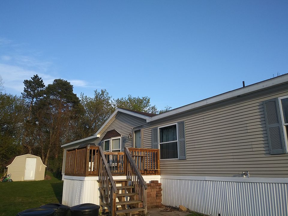 1st image of 300 Van Buren Cir