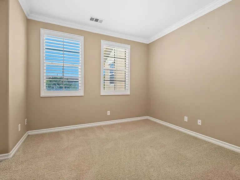 16618 Honeybee Dr — Photo 34