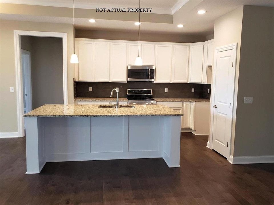 2nd image of 7577 Atwood Dr