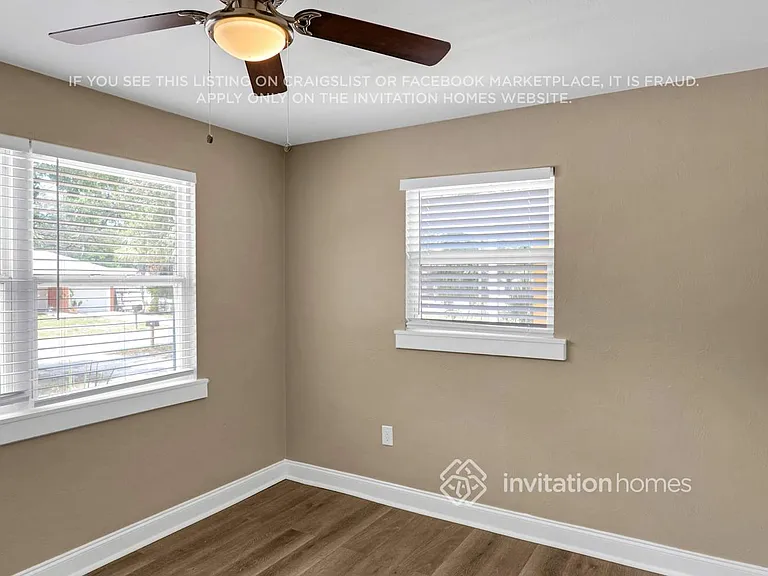 424 4th St NW — Photo 9