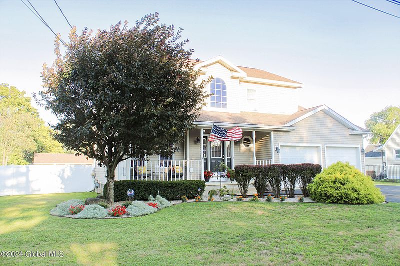 2nd image of 3296 Frank Street