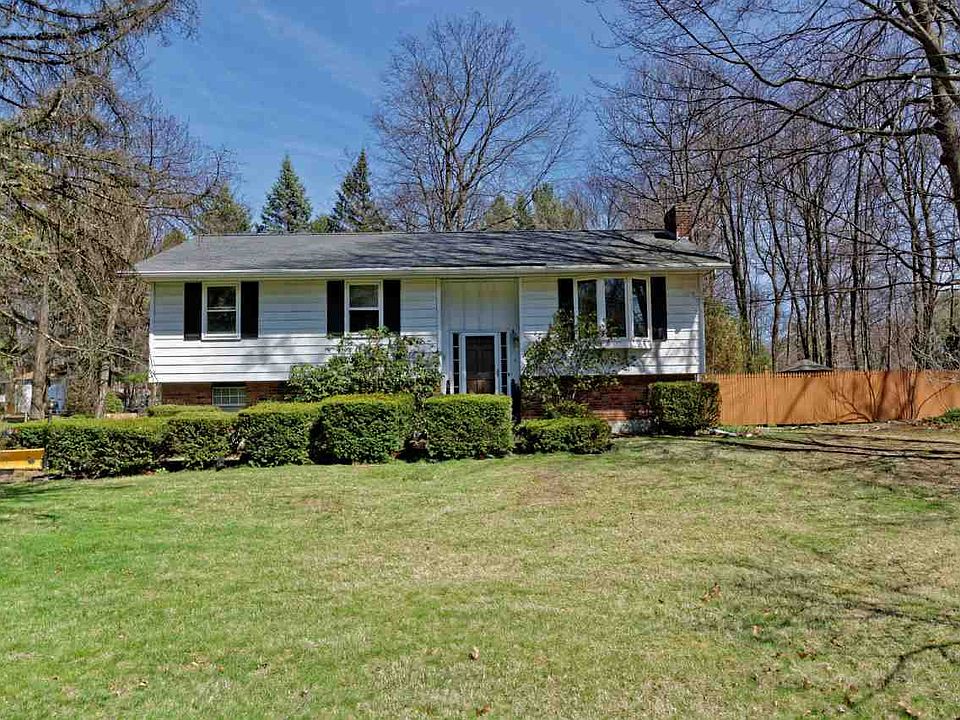 1st image of 3 Linden Ct