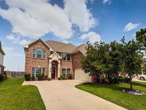 2nd image of 8514 Cape Royal Dr