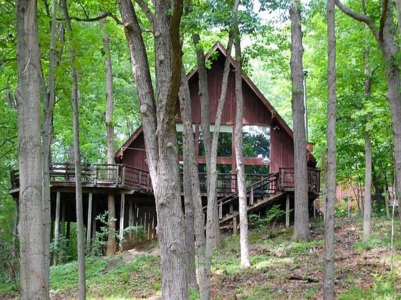 4th image of 3685 Daleview Dr
