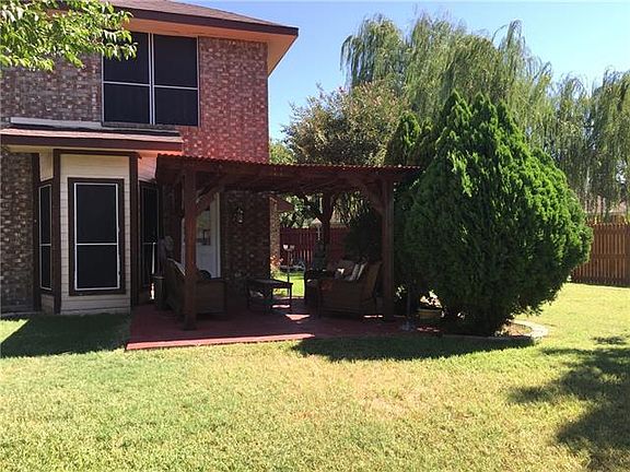 5th image of 3323 Westhoff Dr