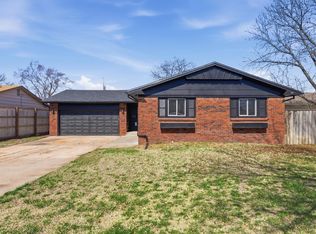 8208 E Grail St, Wichita, KS 67207