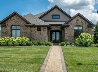 1296 Scottsgate Ct S, Xenia, OH 45385