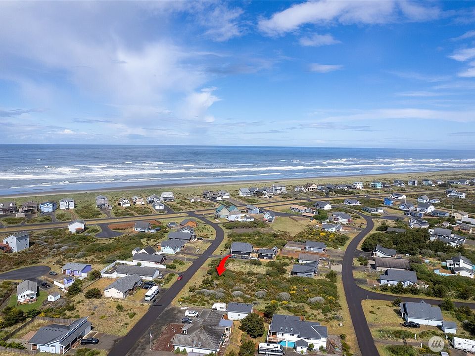 1st image of 1268 Fleetwood Avenue