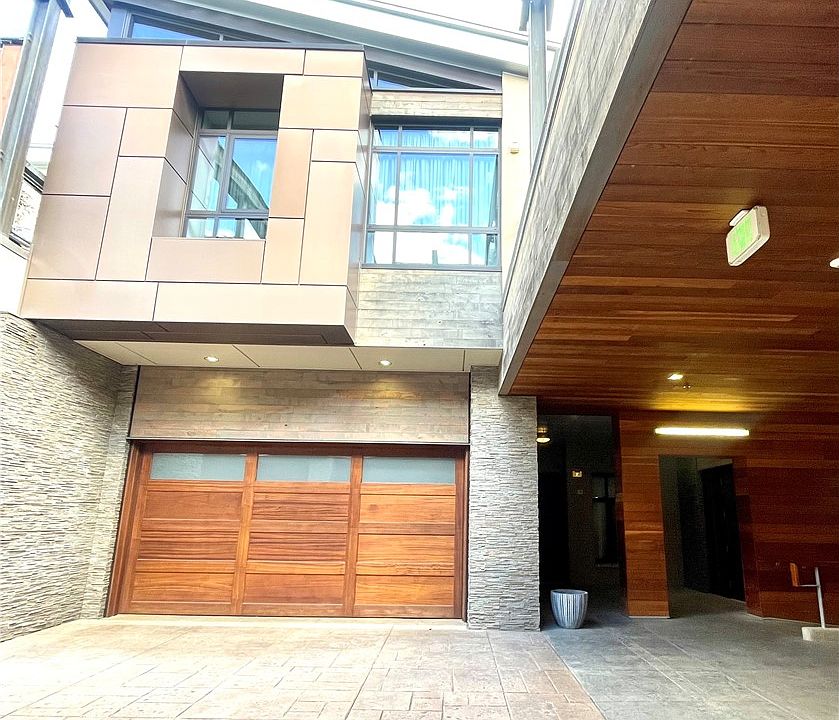 1st image of 215 25th St #7