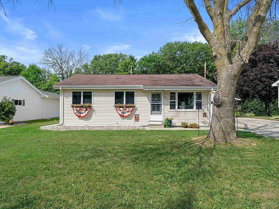 1st image of 1008 Meadowview Dr