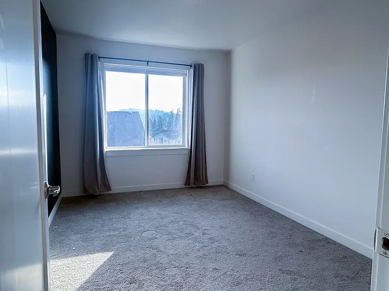 6127 Blue River Dr SE — Photo 17