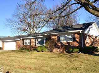 2703 Mac Arthur Ln, Indianapolis, IN 46224