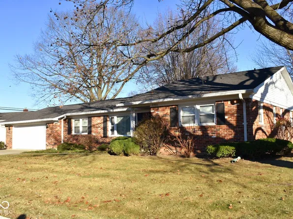 2703 Mac Arthur Ln, Indianapolis, IN 46224