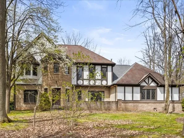 36 Valley Park Dr, Spencerport, NY 14559