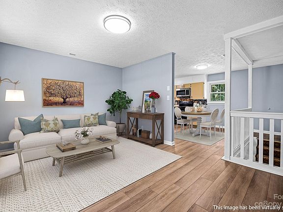 3rd image of 5540 W Pine Hill Ave