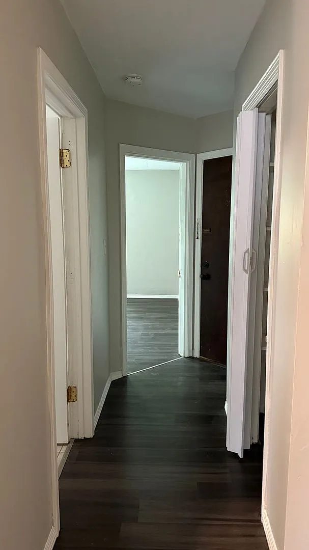 115 E Norman Ave — Photo 3