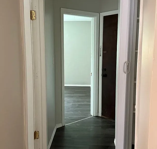 115 E Norman Ave — Photo 3