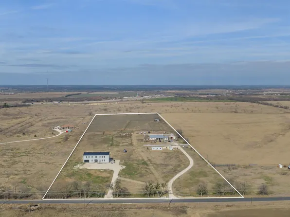 835 E County Road 304, Jarrell, TX 76537