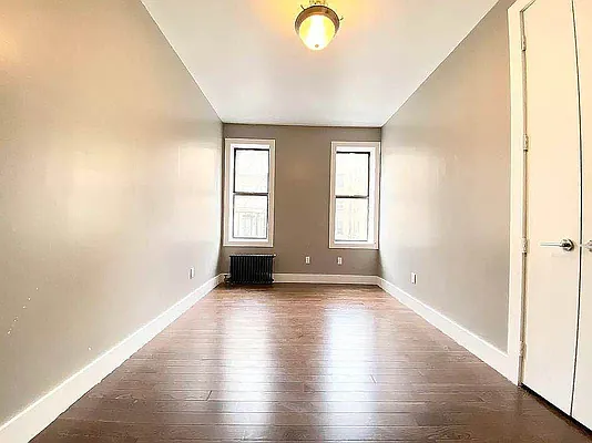 Rented by Bruma Realty LLC | media 2