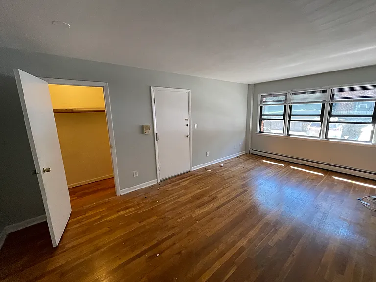 325 Fountain St #3B — Photo 3