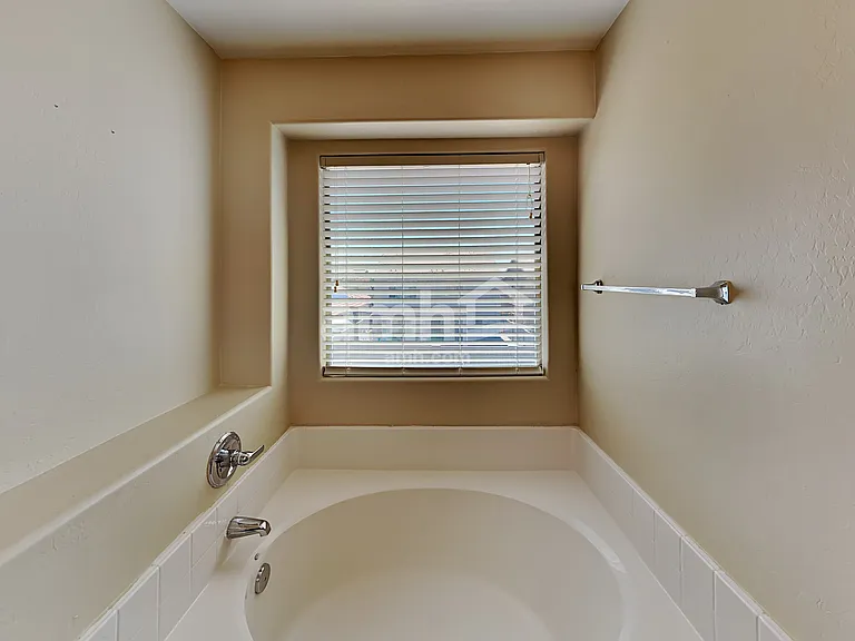 25841 W Miami St — Photo 18