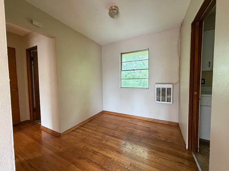 1205 S Logan St #3 — Photo 3