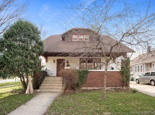 340 Wheelock St, Elgin, IL 60123