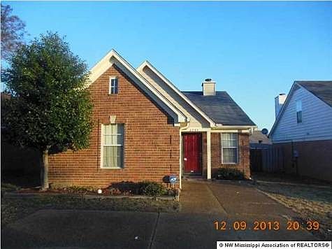 2nd image of 2744 Heatherglen Cv W