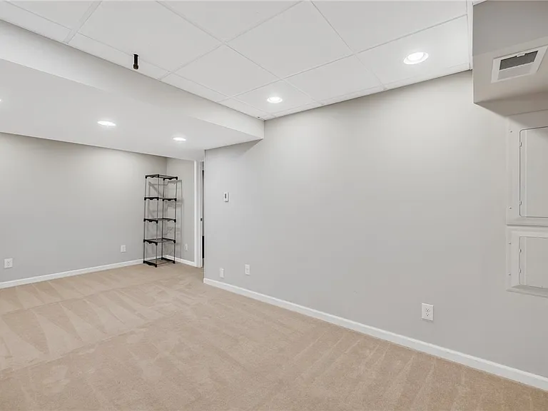 40 Alverstone Way — Photo 39