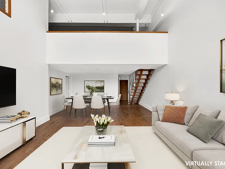 135 W 70th St #8C — Photo 4