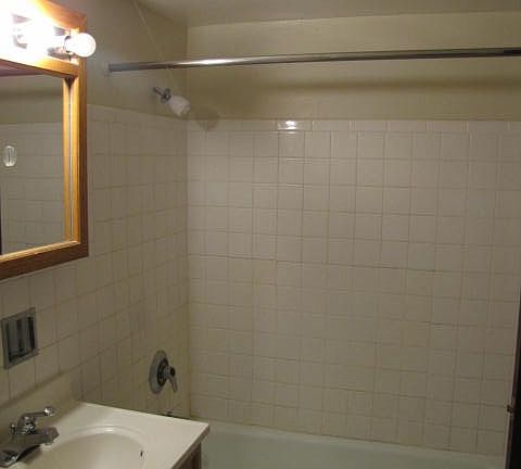 2nd image of 639 Edwards Ave APT 2N