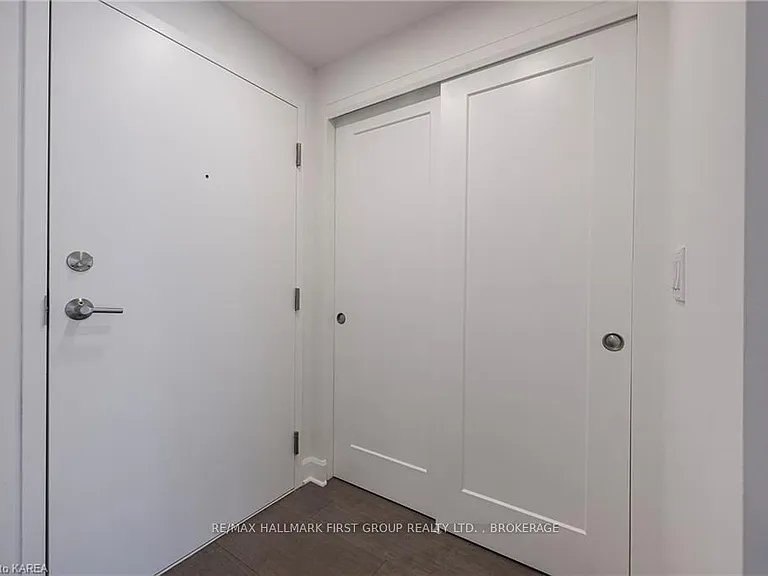 129 A South St #508 — Photo 28