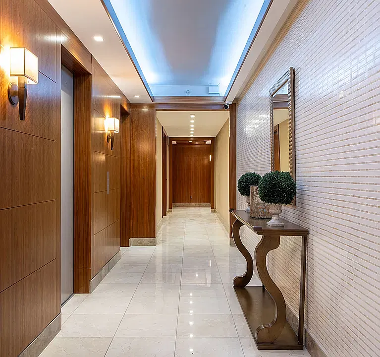 100 Riverside Blvd #26