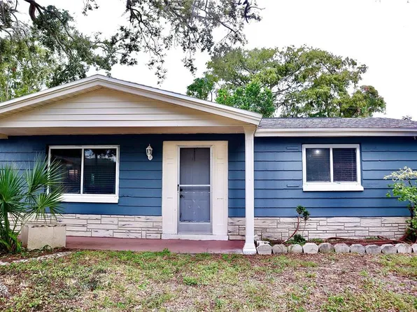 3433 Kimberly Oaks Dr, Holiday, FL 34691