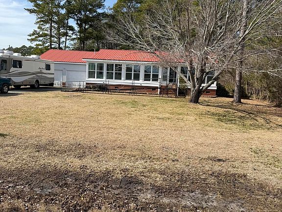 2nd image of 195 Firetower Road