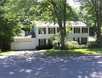 1st image of 15899 Cliffbrook Ct