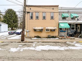 522 Cavitt Ave, Trafford, PA 15085