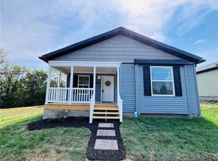 410 W Small St, Salem, IN 47106