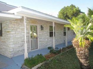 780 Bonita Rd, Atlantic Beach, FL 32233